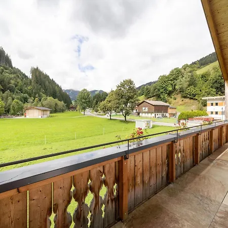 Luxury In Hinterglemm With Sauna Chalet
