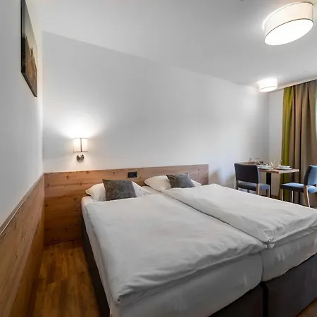 Luxury In Hinterglemm With Sauna Chalet