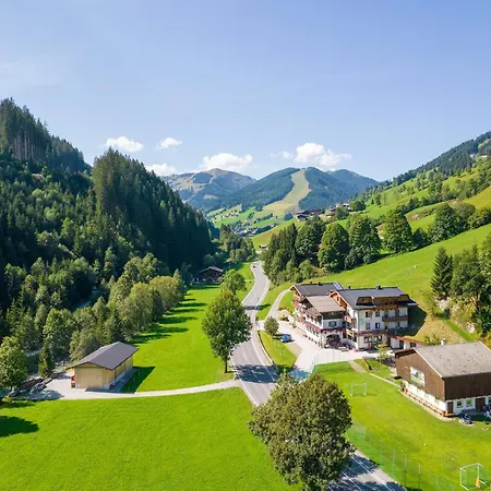 Chalet Luxury In Hinterglemm With Sauna Saalbach-Hinterglemm